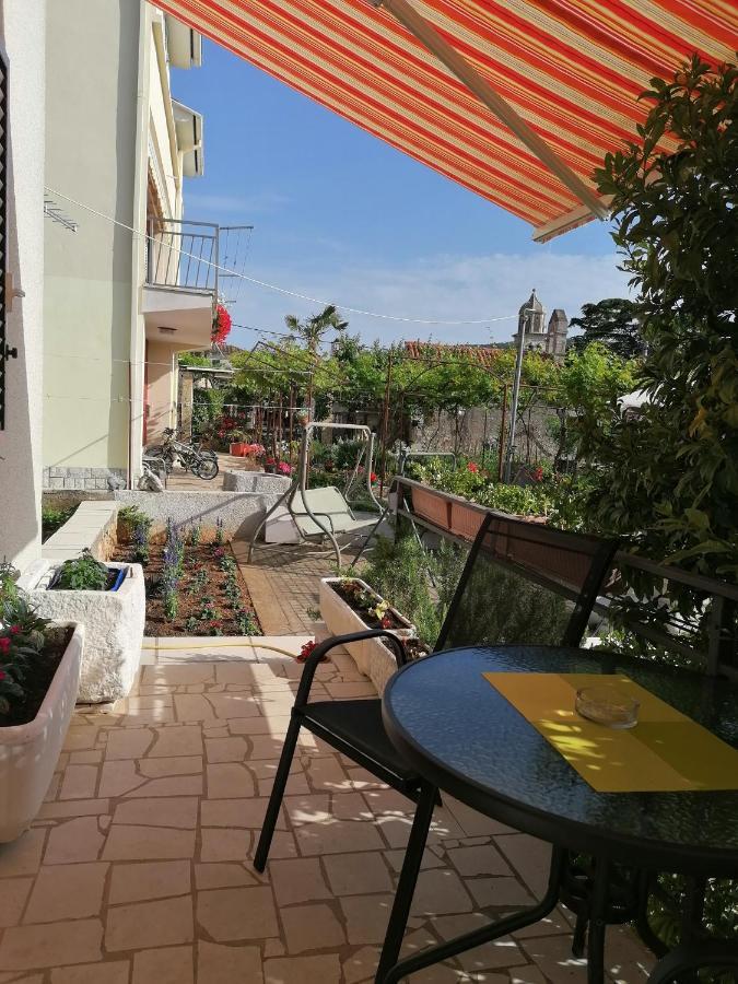 Apartment Poldrugo Cres Exterior foto