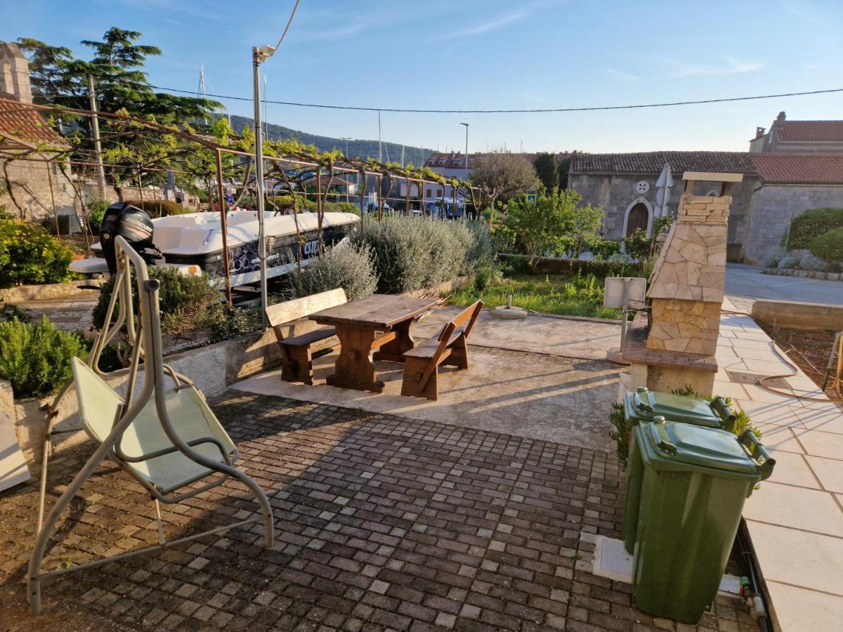 Apartment Poldrugo Cres Exterior foto
